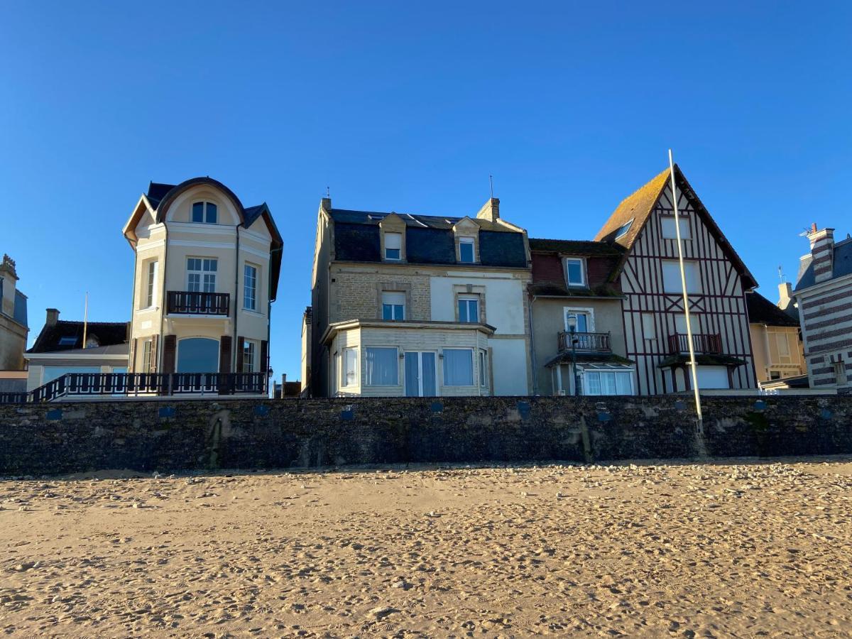 Aux Bains Des Mots Villa Saint-Aubin-Sur-Mer  Buitenkant foto