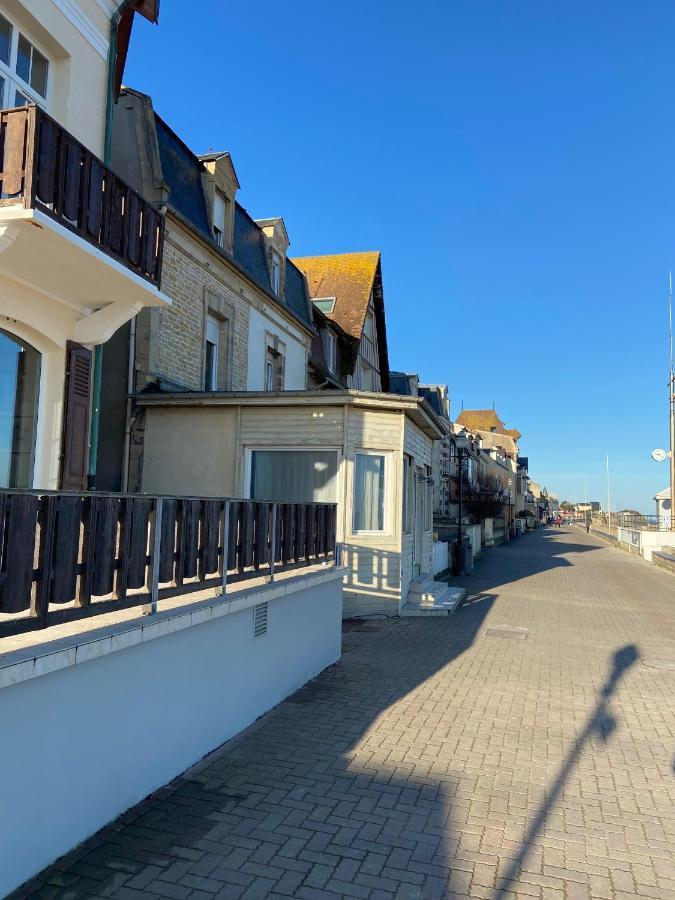 Aux Bains Des Mots Villa Saint-Aubin-Sur-Mer  Buitenkant foto