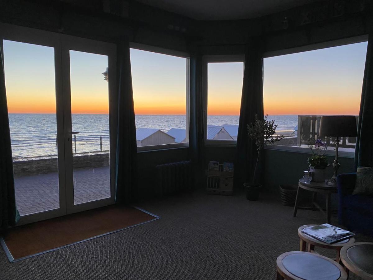 Aux Bains Des Mots Villa Saint-Aubin-Sur-Mer  Buitenkant foto